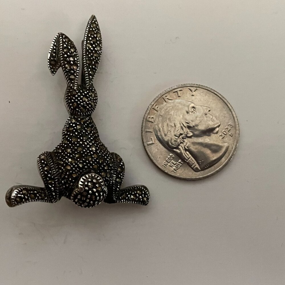 Vintage bunny pin